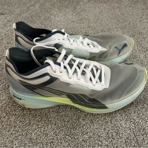 Puma men’s Deviate Nitro Elite Racer Running Shoes - size 9.5